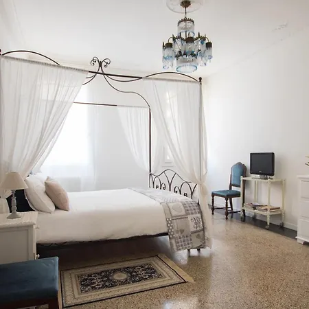 Biennale Apartment *